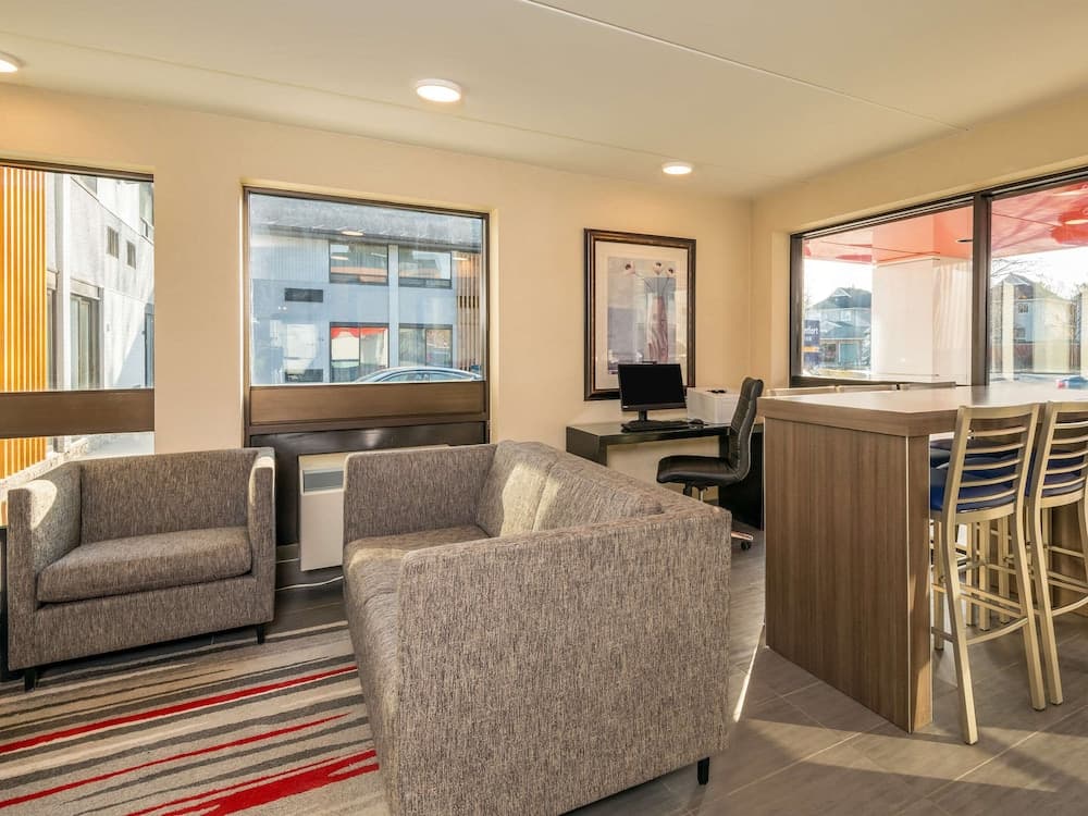 Comfort Inn Ottawa West Kanata