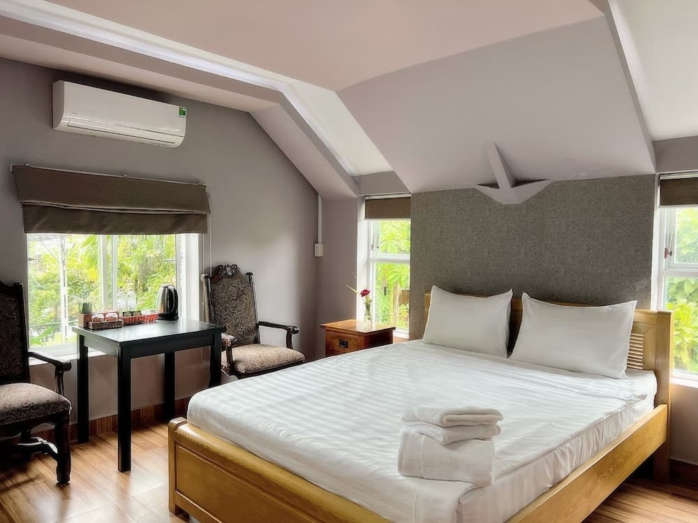 LILAC COTTAGE HOMESTAY