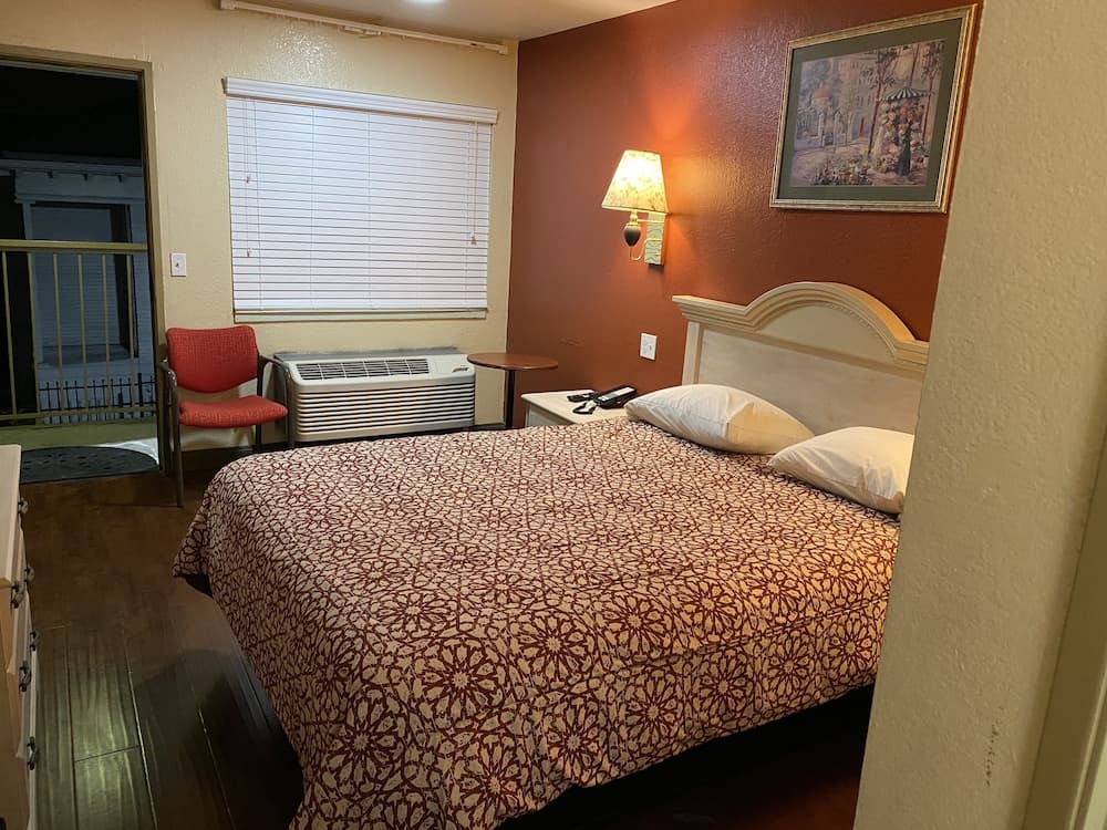Bayview Motel