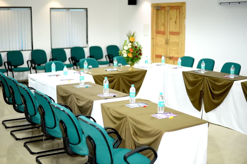 meeting & event spaces