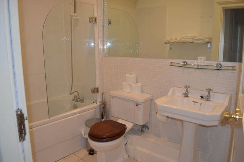 Metrostays - O'Connell Street 85-3