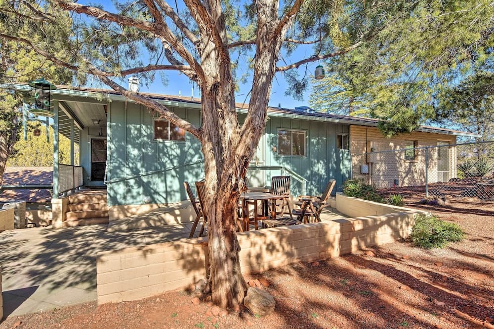 Secluded Sedona Retreat w/ Red Rock Views!