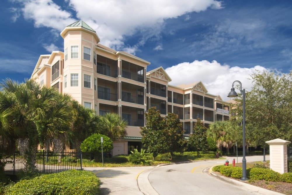 Palisades Resort 14200 - 302
