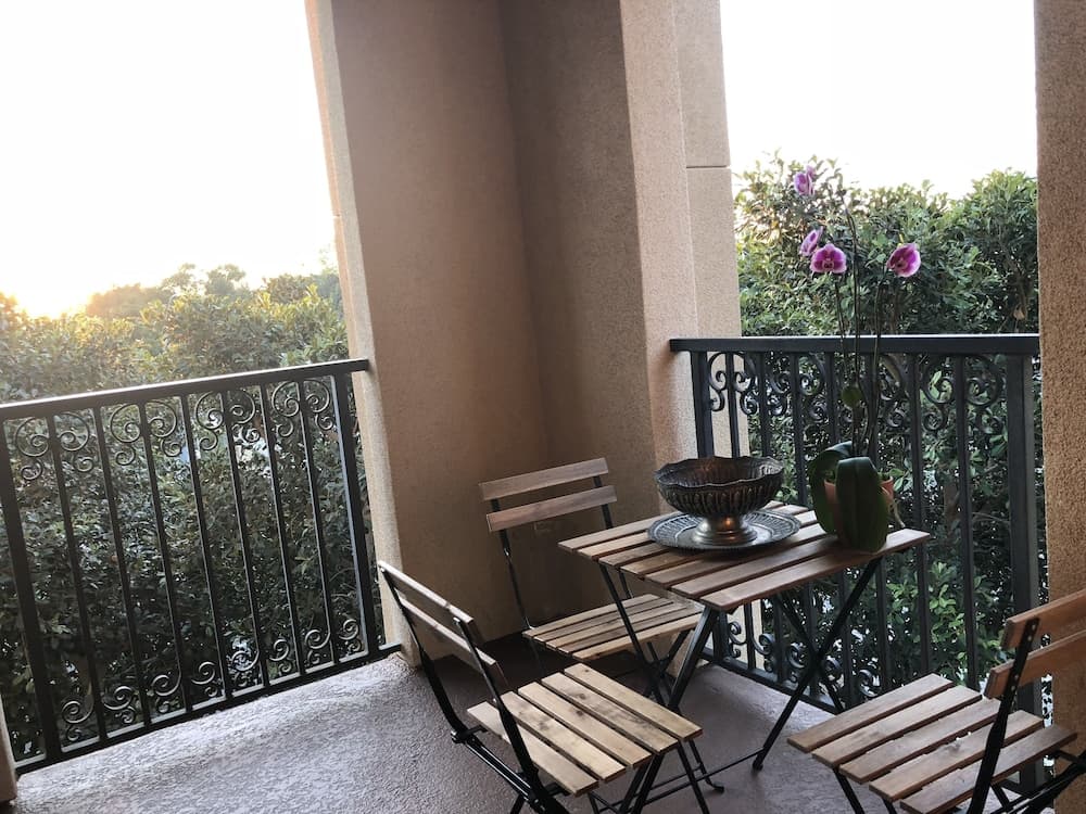 Resort Style Luxury 2BD Suite in Irvine's Spectrum Center