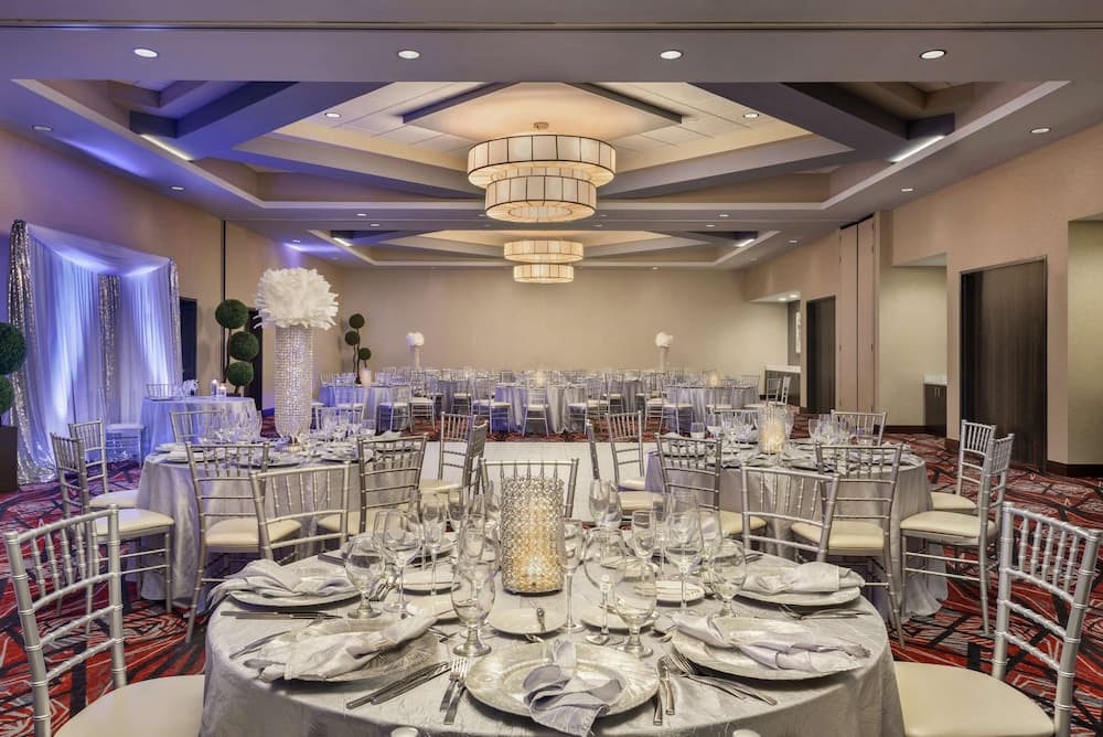 Embassy Suites by Hilton Noblesville Indianapolis Convention Center