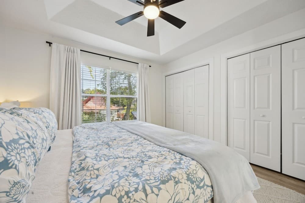 322 S. 5th Street Unit A 3 Bedroom Townhouse