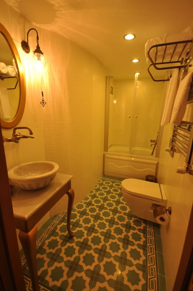 Merial Hotel