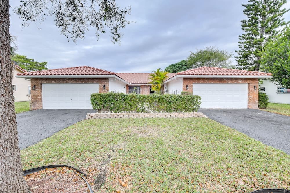 Modern Coral Springs Home: Close to Everglades!