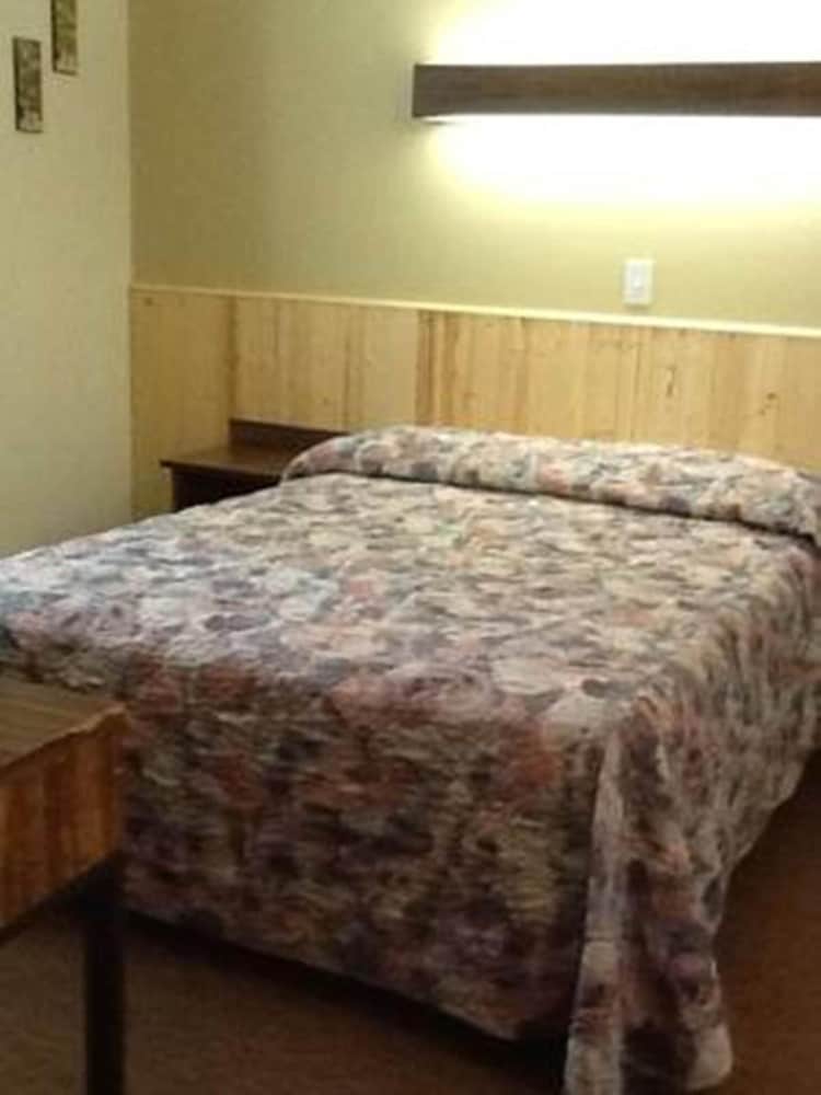 Auberge Mountain View Inn
