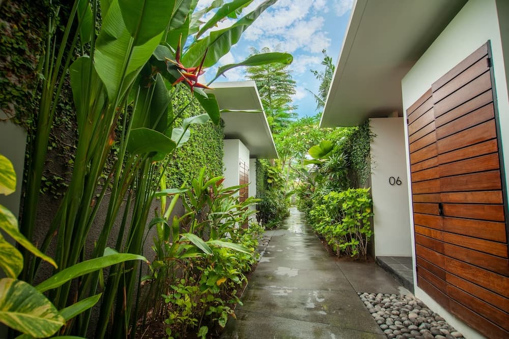 Abia Villa
