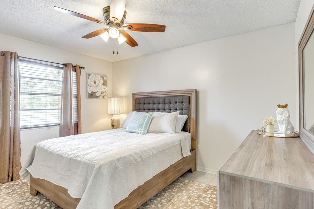 3 Mi to Marina: Riverview Family Home w/ Lanai!