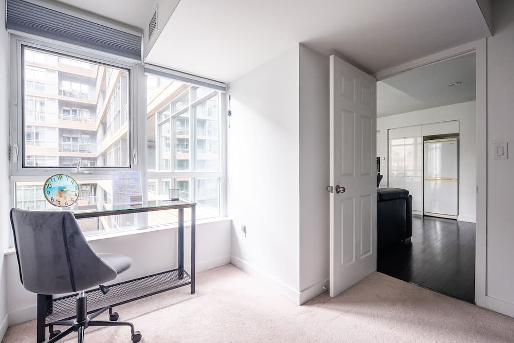 Elegant Downtown Apartments