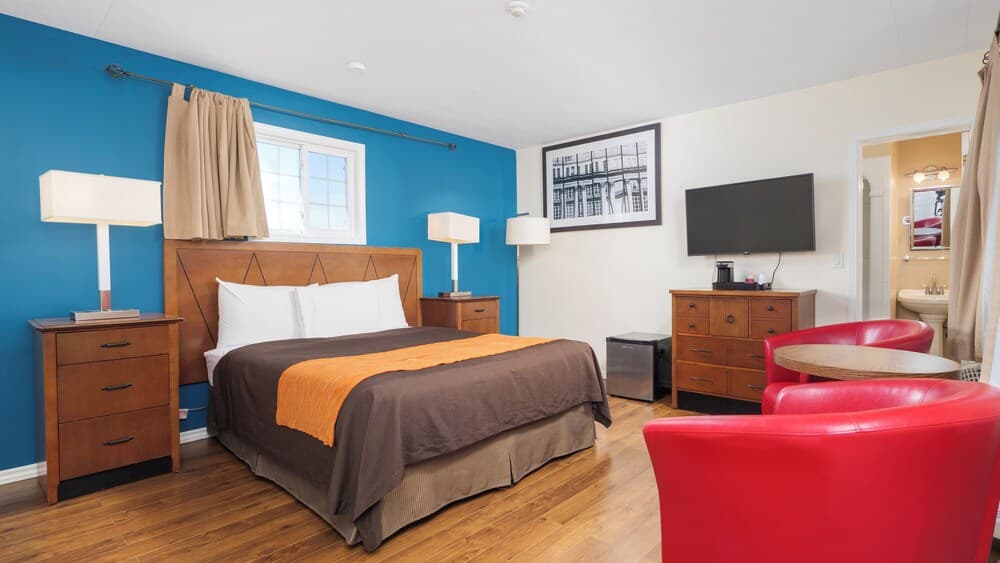 Coach House Inn