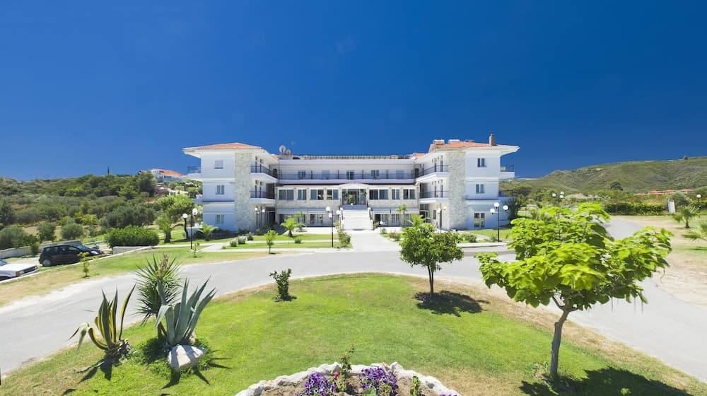 Hilltop Hotel