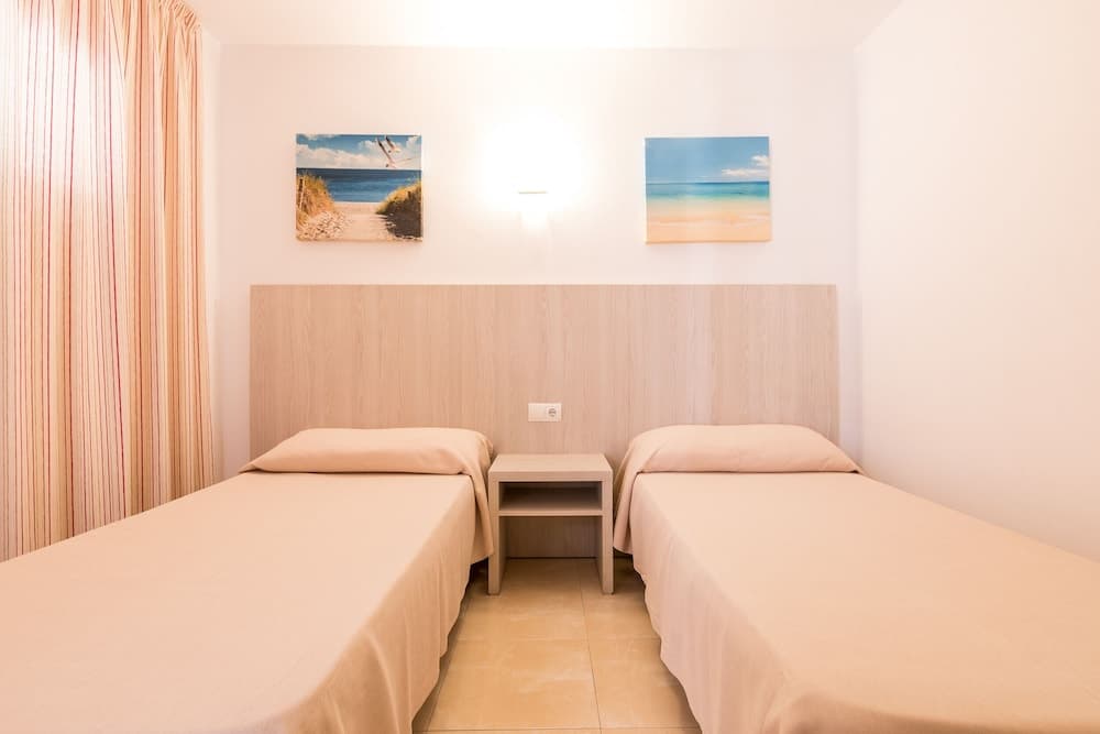 Apartamentos Avenida - MC Apartamentos Ibiza