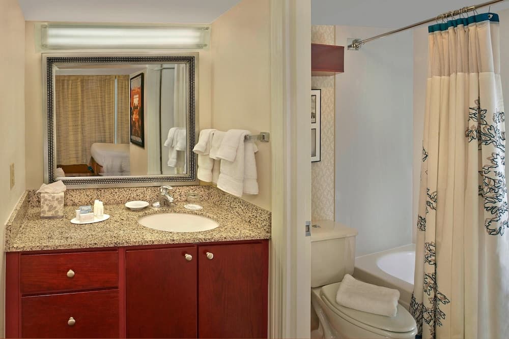 Residence Inn By Marriott Boston Tewksbury