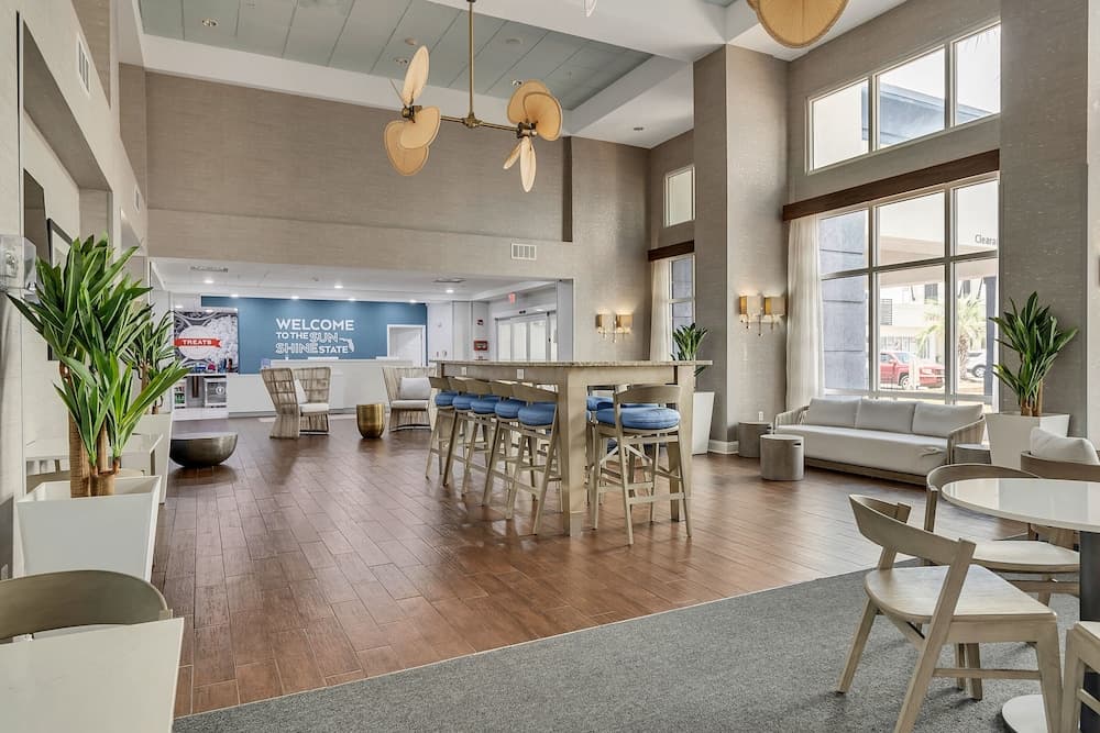 Holiday Inn Express and Suites Destin Miramar Beach by IHG