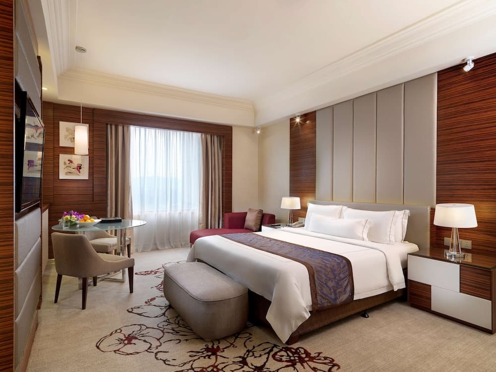 One World Hotel