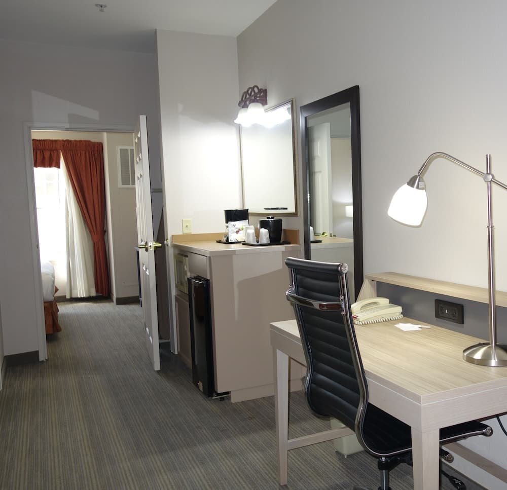 Country Inn & Suites by Radisson, Round Rock, TX