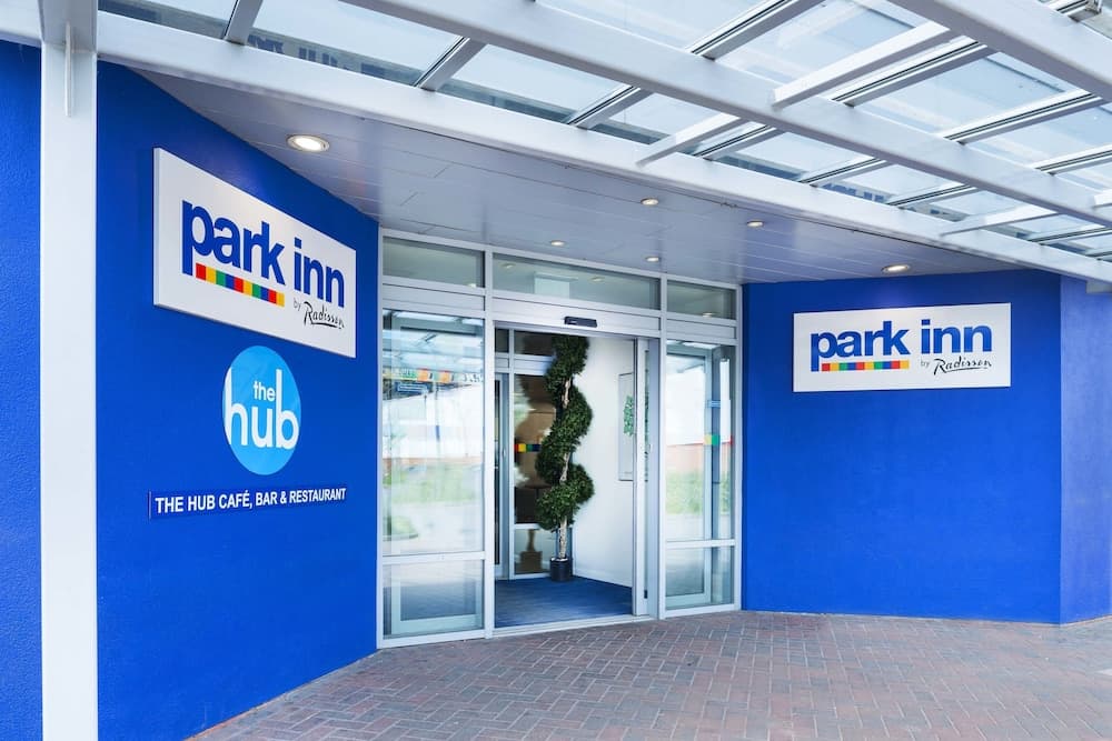 Park Inn by Radisson Birmingham Walsall M6 J9