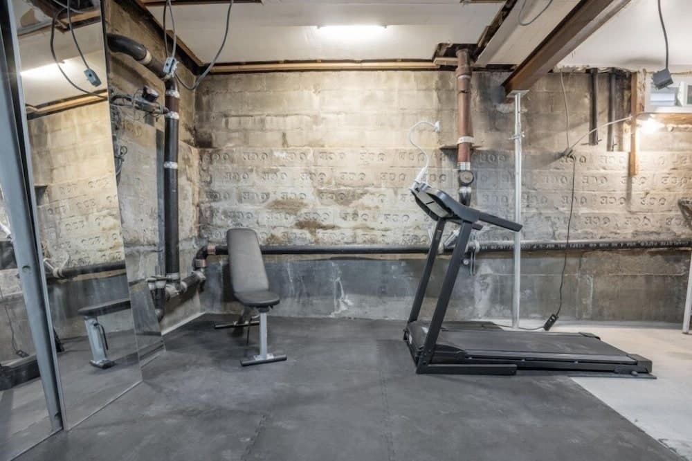 Close To Nyc! Relaxing Quiet Studio In Woodside 1 Bedroom Home by RedAwning