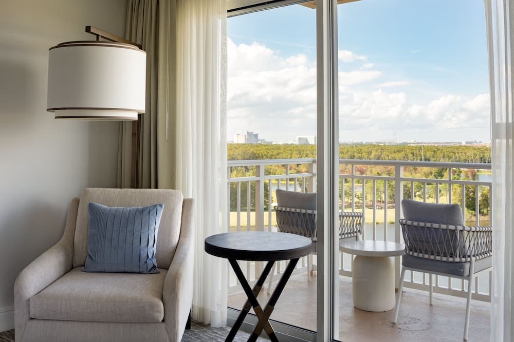The Ritz-Carlton Residences Orlando, Grande Lakes