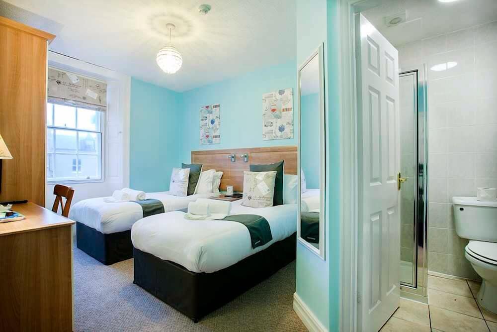 Number 61 Guest House and Tea Room