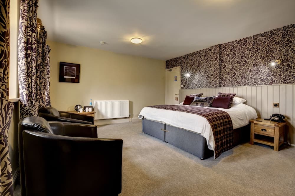 Stone House Hotel