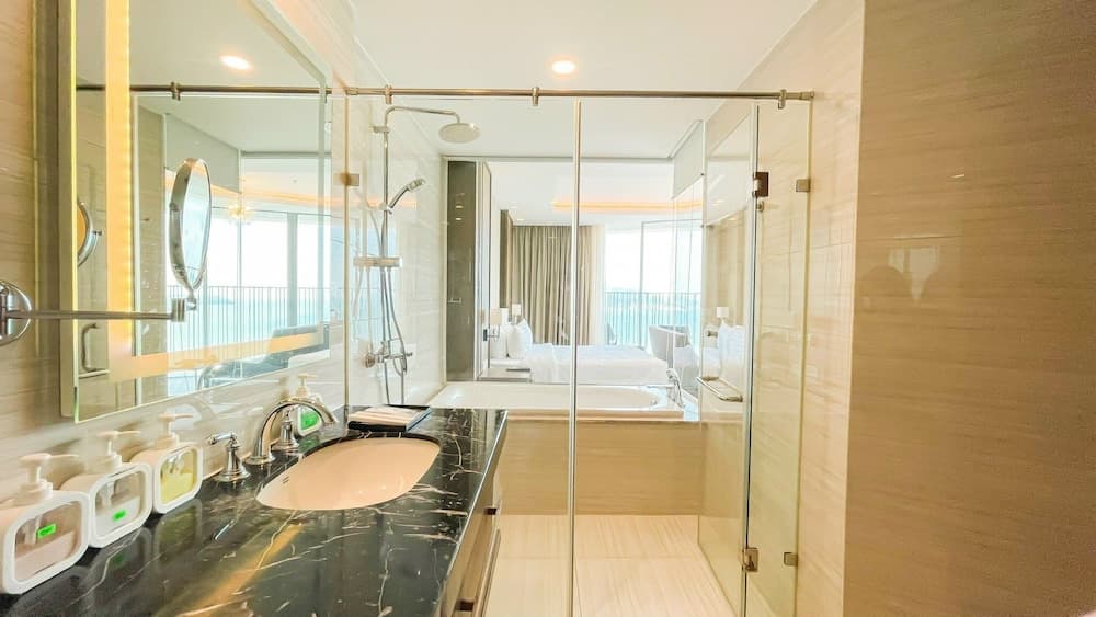 Panorama Luxury Sea View Apartment