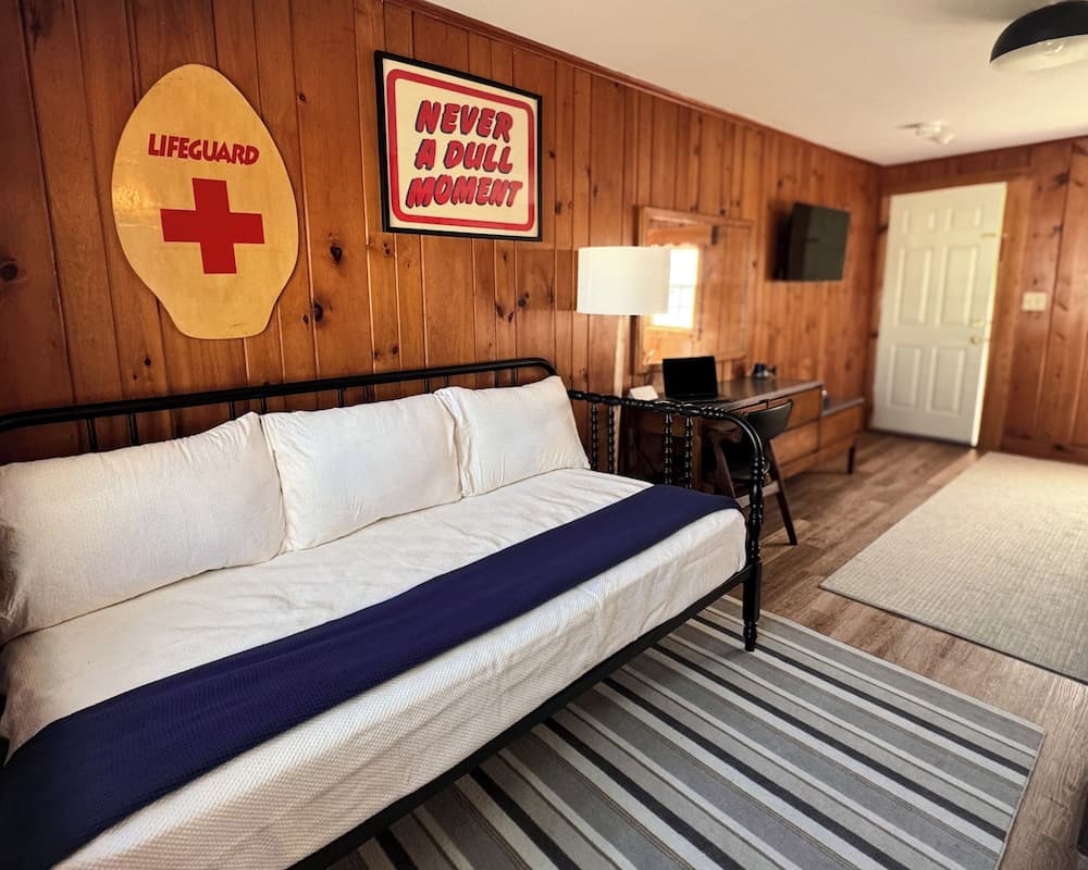 Cape Cod Motor Inn