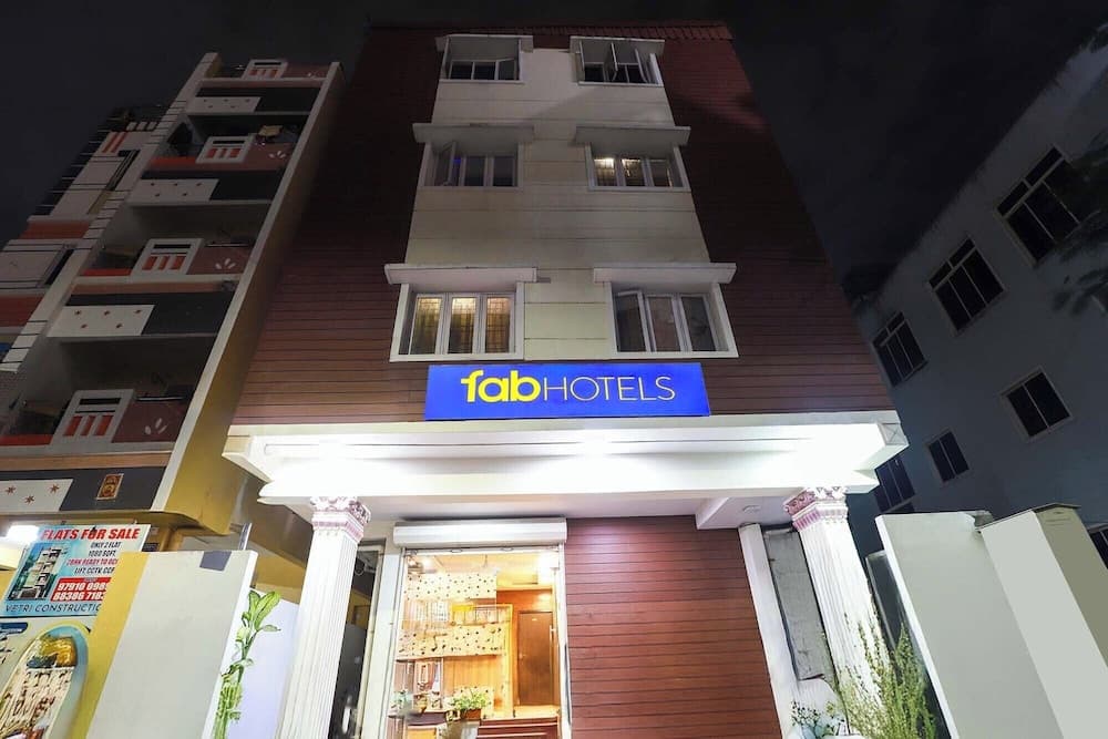 FabExpress Karuna Regent
