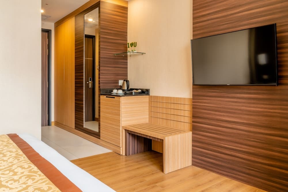 M One Hotel