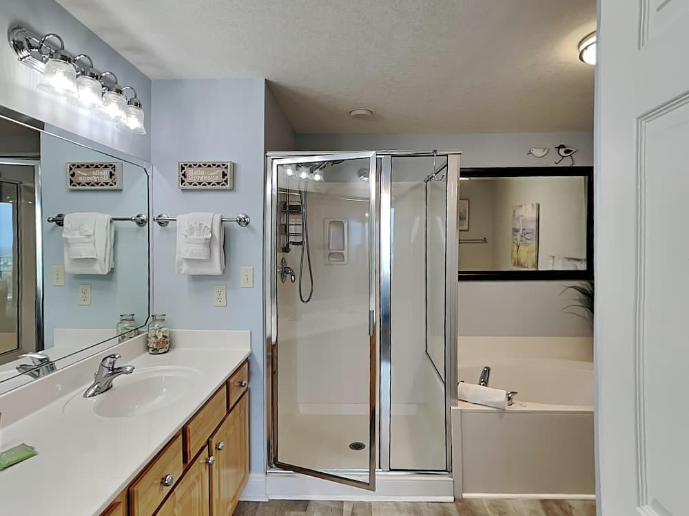 Ariel Dunes by Southern Vacation Rentals