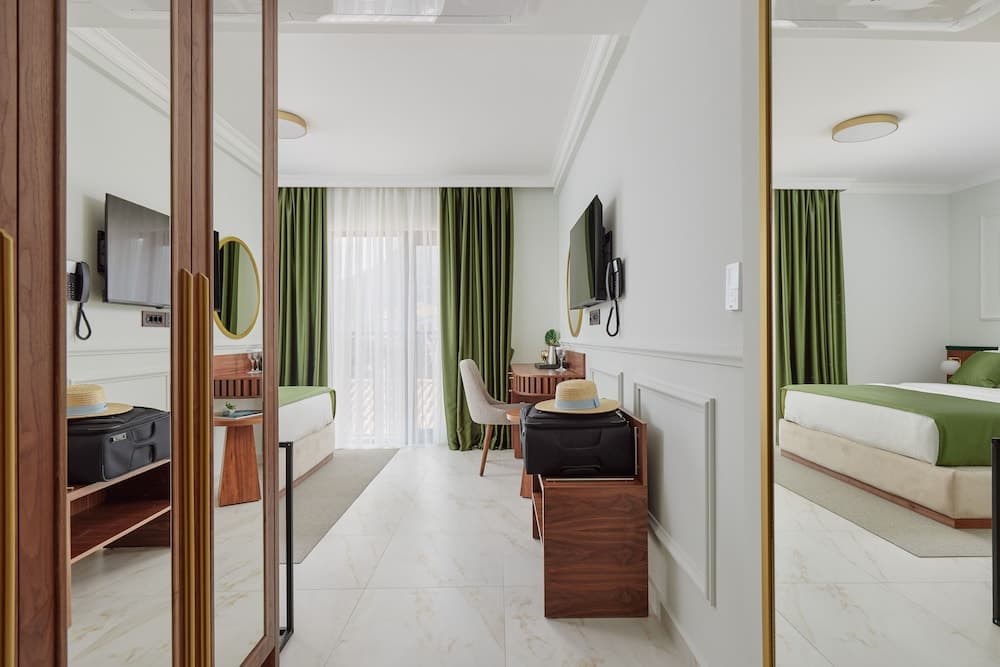 Hotel Diplomat