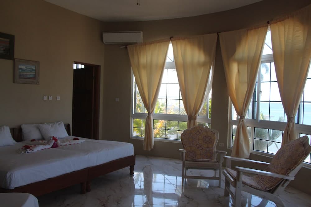 Waters Edge Guest House