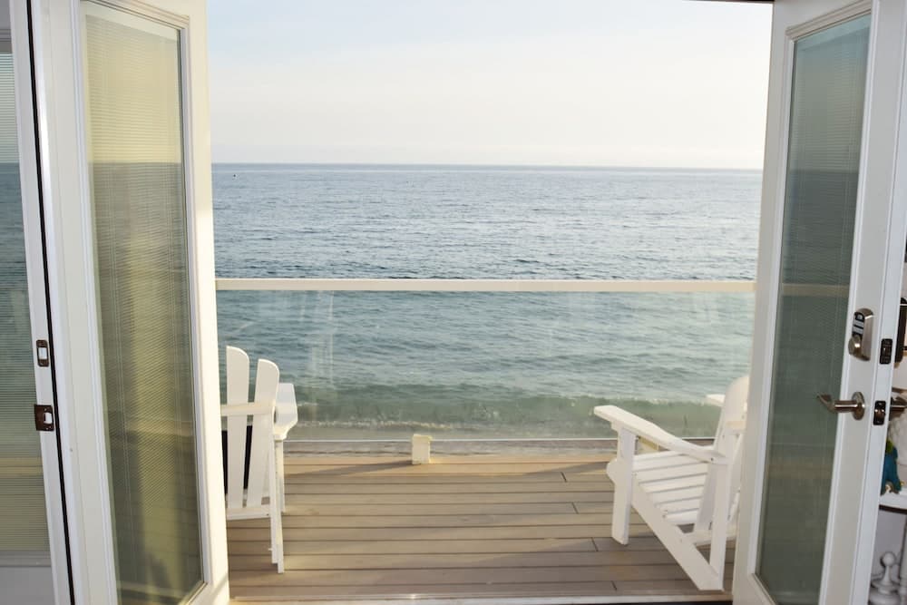 Malibu Beach Paradise Apartments