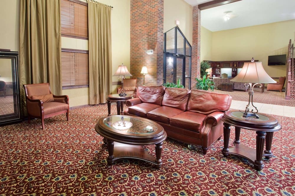 University Inn