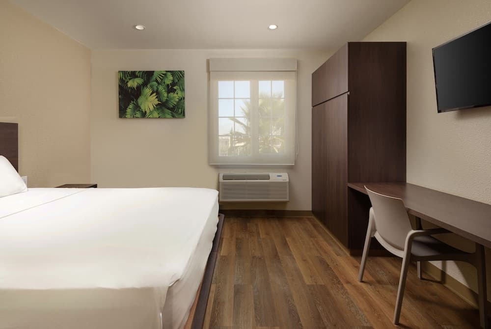 Extended Suites Queretaro Juriquilla