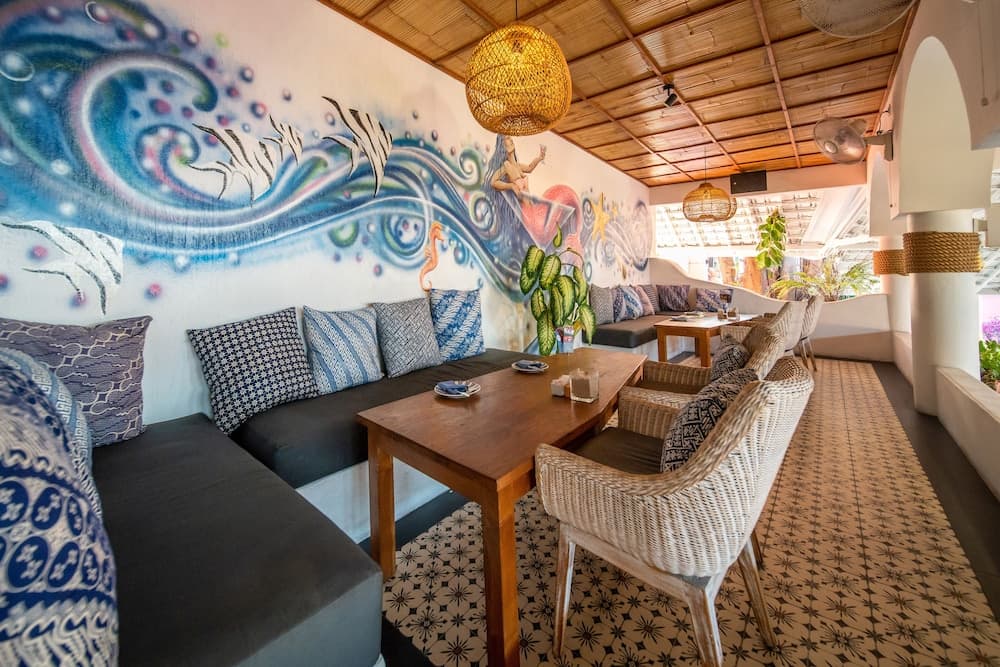 PinkCoco Uluwatu - Constant Surprises & for Cool Adults Only
