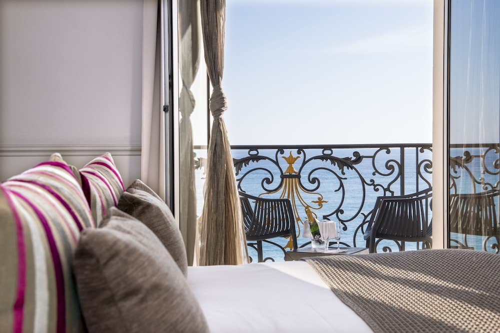 Hôtel Vacances Bleues Le Royal