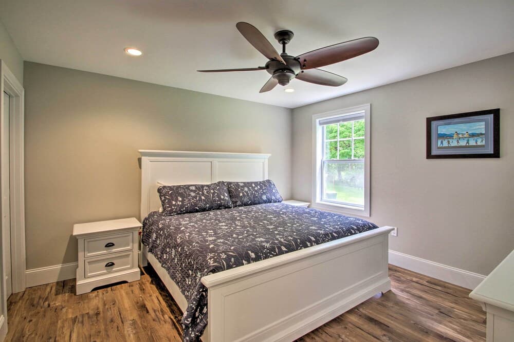 Condo w/ Grill: Walk to North Conway & Cranmore!