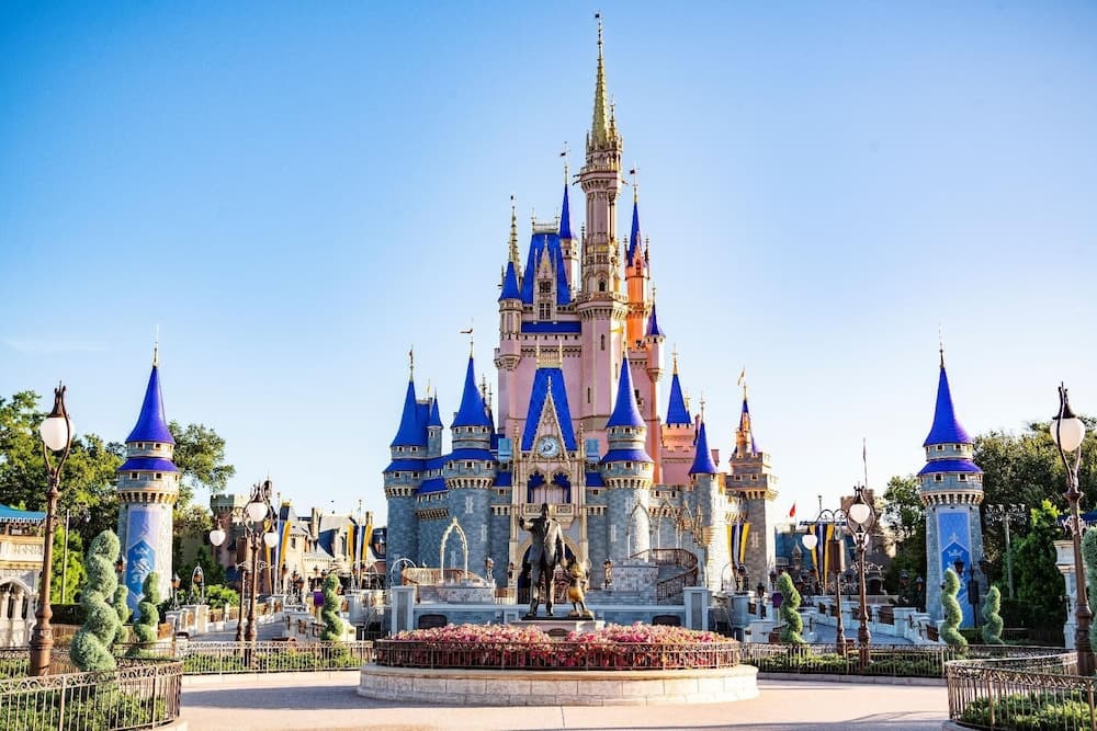 Disney's Saratoga Springs Resort & Spa
