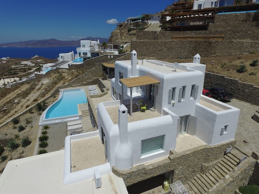 Villa DeLucien