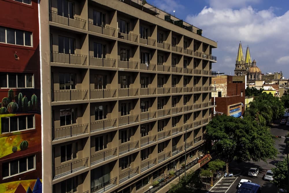 Hotel Fenix