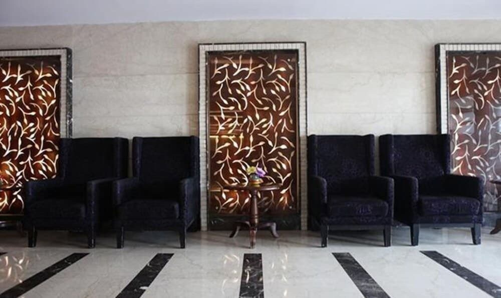 Fabhotel Prime B City Mark
