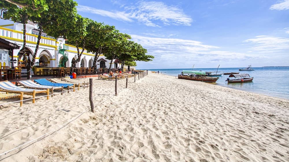 Tembo Palace Hotel