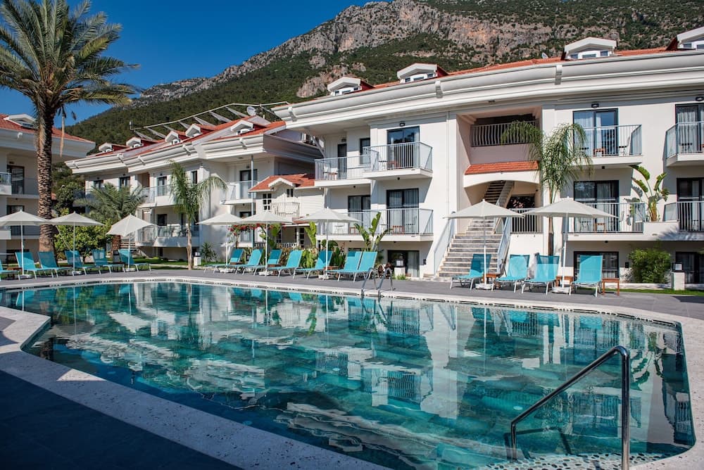 Blue Star Hotel