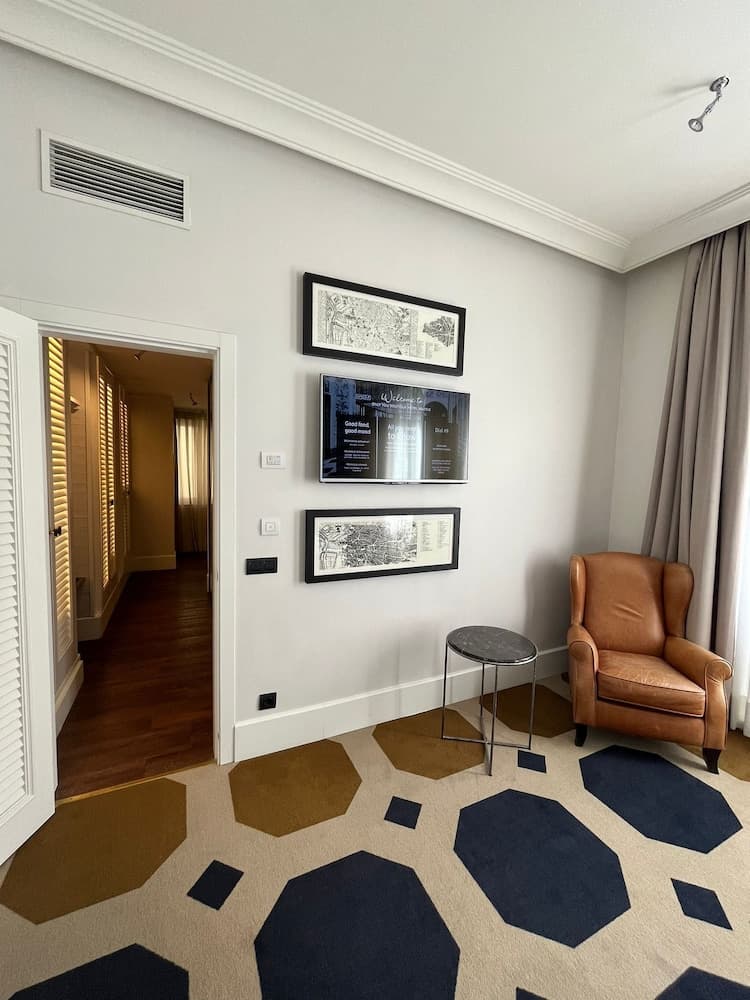 Only YOU Boutique Hotel