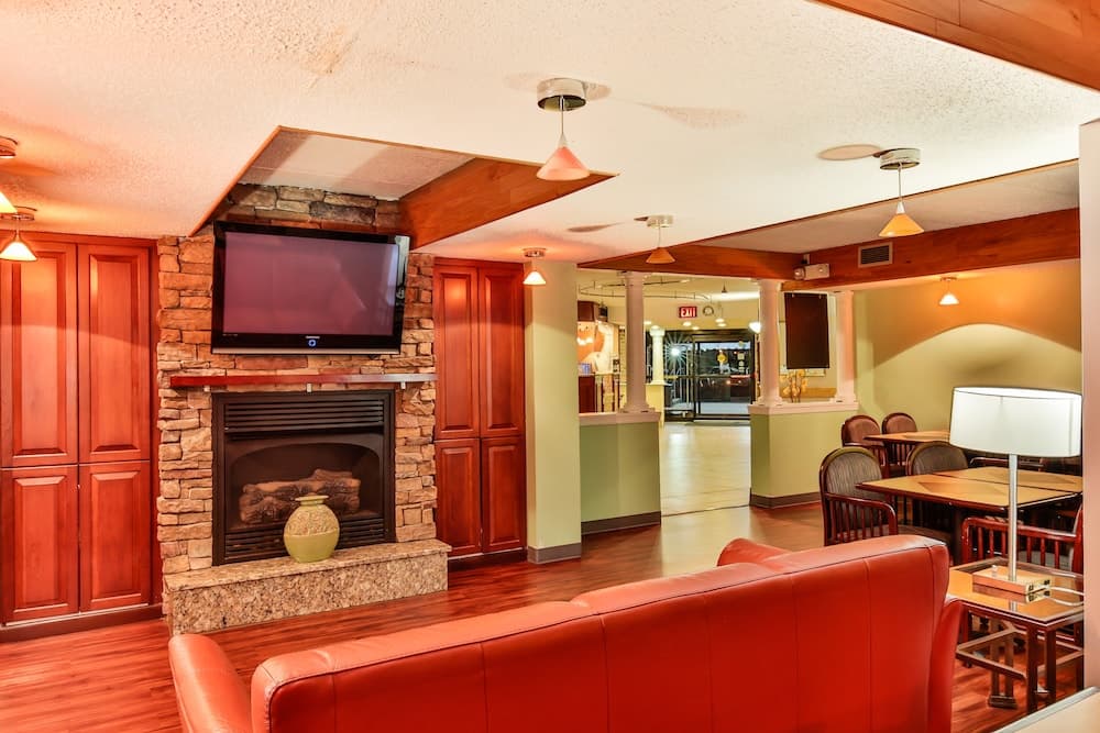 The View Inn & Suites