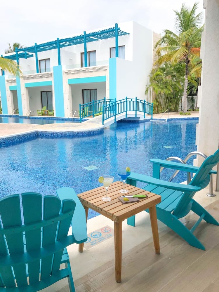 Margaritaville Island Reserve Riviera Cancún - A Karisma All-Inclusive Experience for All